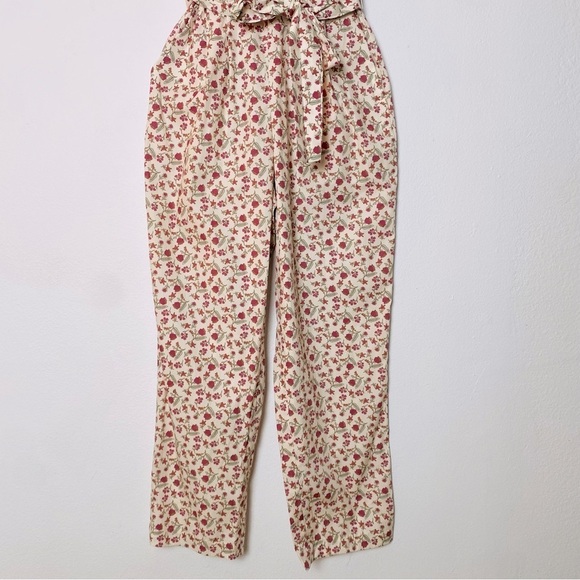 New Gal Meets Glam Floral print Jumpsuit Puff Sleeve Tie Belt Size 2 - Picture 8 of 15